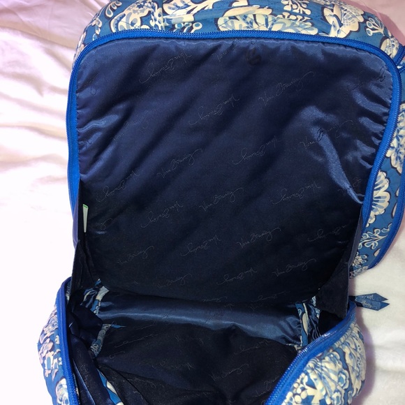 Vera Bradley Backpack - Picture 4 of 5